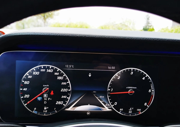 Mercedes-Benz Klasa E cena 89900 przebieg: 178000, rok produkcji 2017 z Ćmielów małe 529